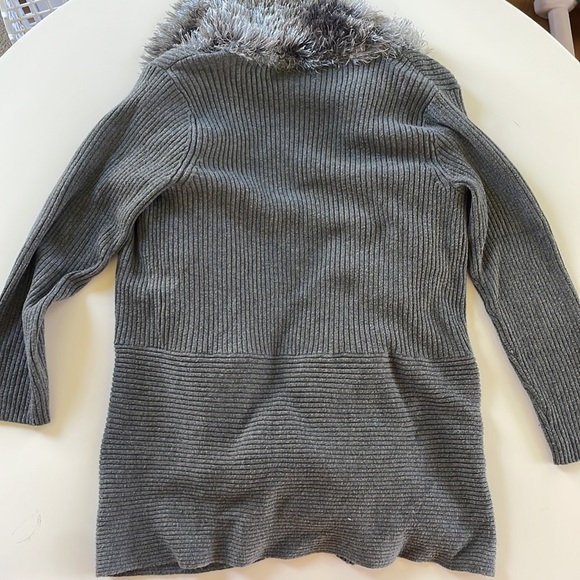 Lauren Michelle Faux Fur Open Cardigan - Picture 3 of 3